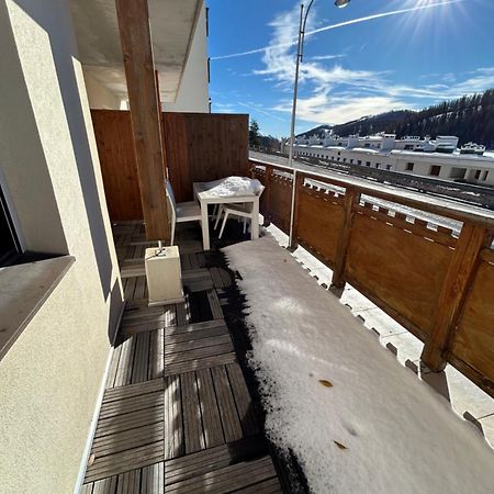 Superbe Appartement Avec Piscine Et Garage Péone Екстериор снимка