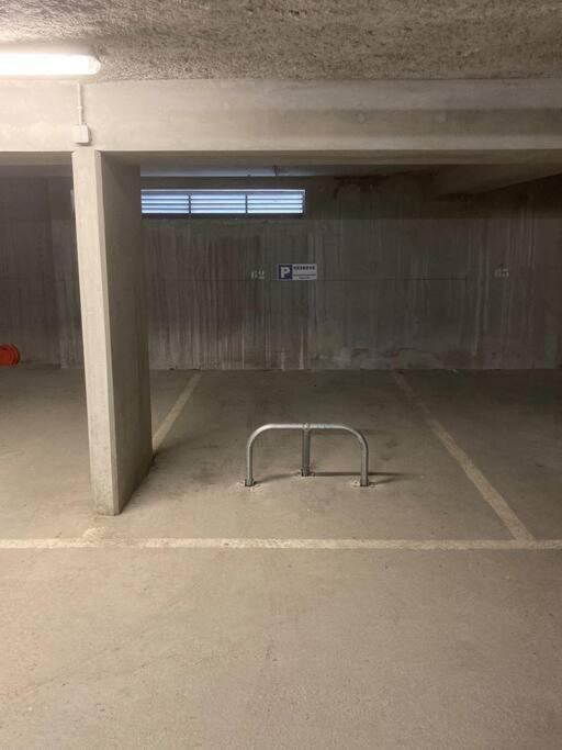 Superbe Appartement Avec Piscine Et Garage Péone Екстериор снимка